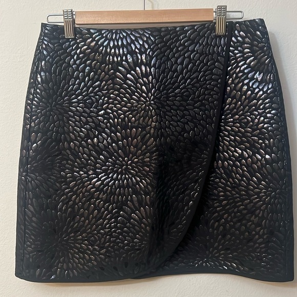 Loft black with silver mini skirt size 6 Y2K - Picture 1 of 6